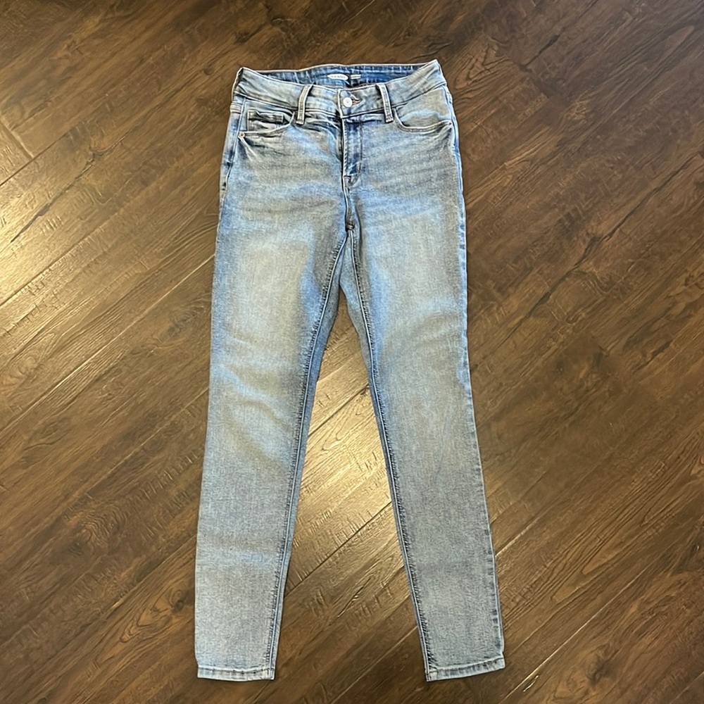 Old Navy Rockstar super skinny jeans size 2